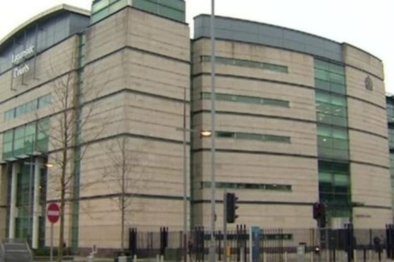 ‘Emotional parasite’ jailed after falsely offering kidney to seriously ill man