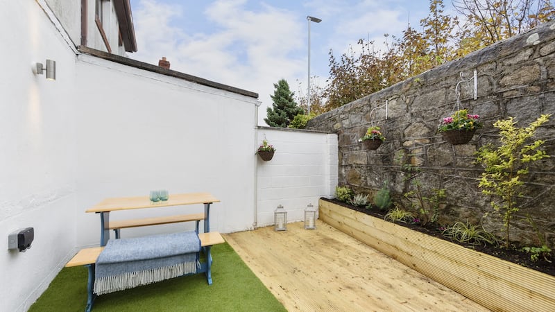 A view of the garden at 3 Arkendale Court