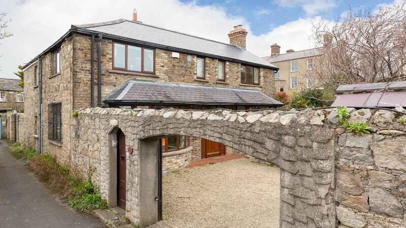 Mews, 15 Ailesbury Road, Donnybrook, Dublin 4