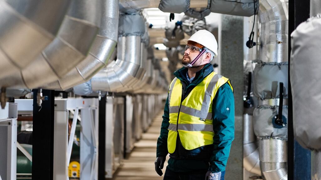 ESB’s Smart Energy Services deliver projects for more than 300 large businesses across Ireland and the UK. Customers include Tesco Ireland, Medite, the Dublin Airport Authority, ABP Food Group, and Ardagh Glass.
