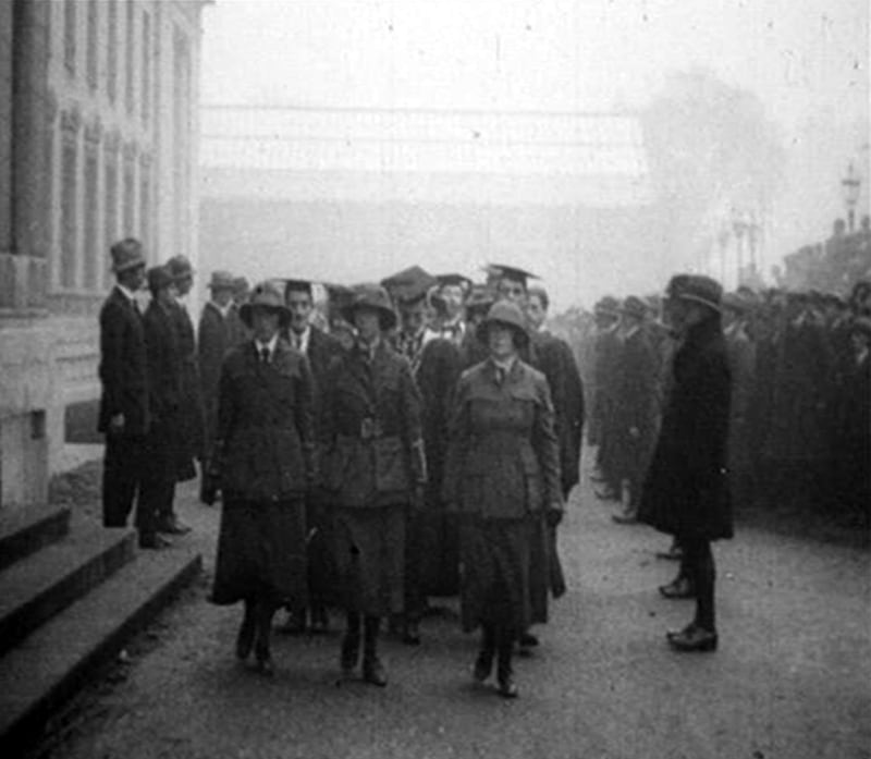 Cumann na mBan members at the front of a parade of academics outside the National University (circa 1916), from archive news reels on sale at Whyte's auction