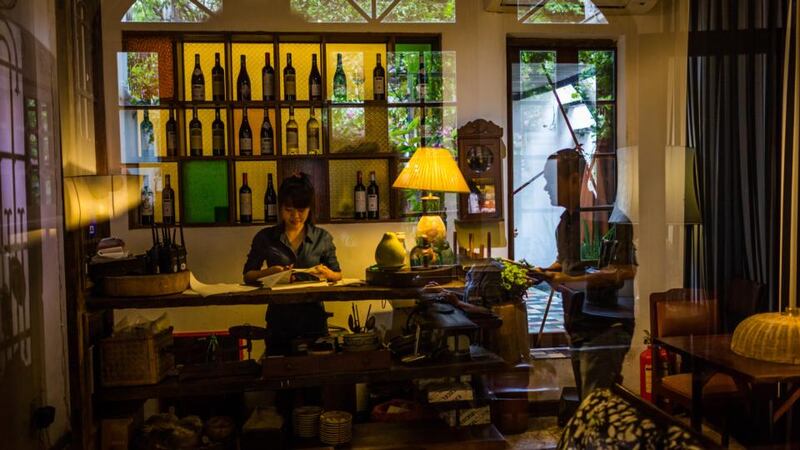 Cuc Gach Quan restaurant