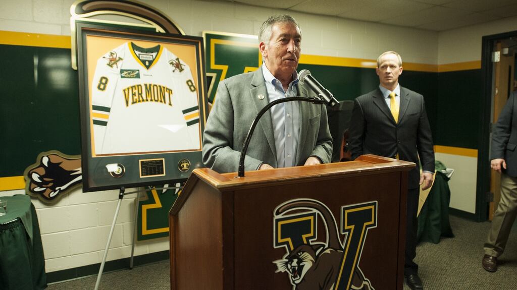 Bob Corran speaks in honour of retired NHL player Martin St Louis before a game between the Dartmouth Big Green and the Vermont Catamounts last year