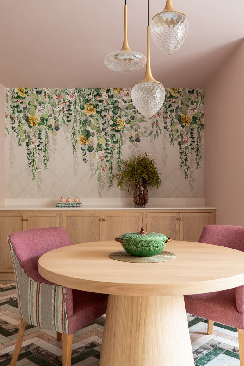 Find an alcove for a spot of feature wallpaper