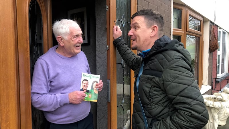 Sinn Féin candidate Mark Ward with Brian Cooney (73) in Oatfield, Clondalkin