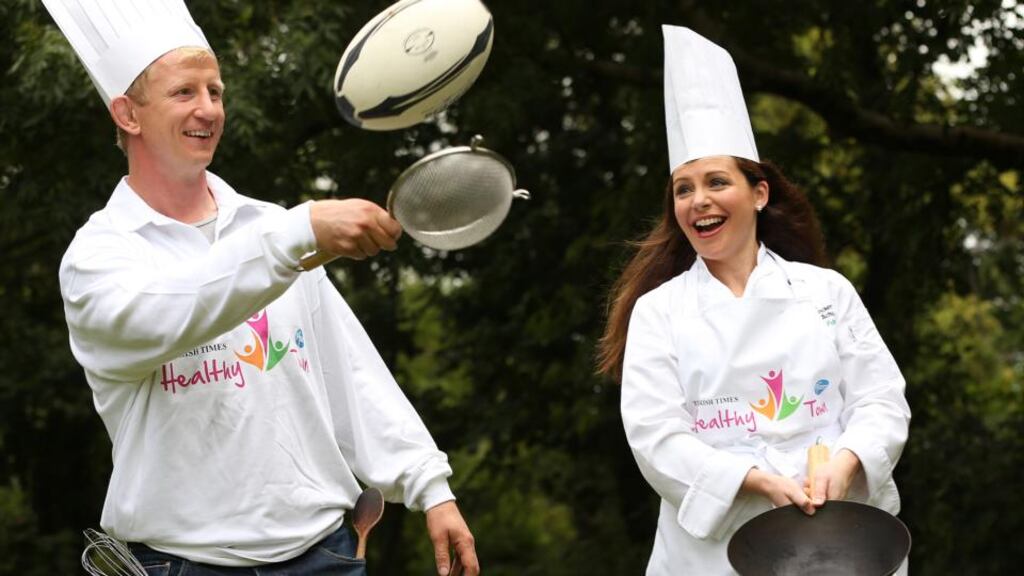 Chef Catherine Fulvio and Irish rugby star Leo Cullen help launch The Irish Times/Pfizer Healthy Town initiative in Wicklow town. Photograph: Julien Behal/Maxwells