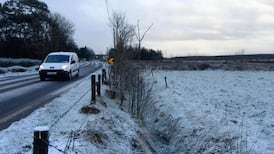 Snow in midlands causing poor driving conditions