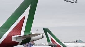 Cerberus approaches Alitalia over bid