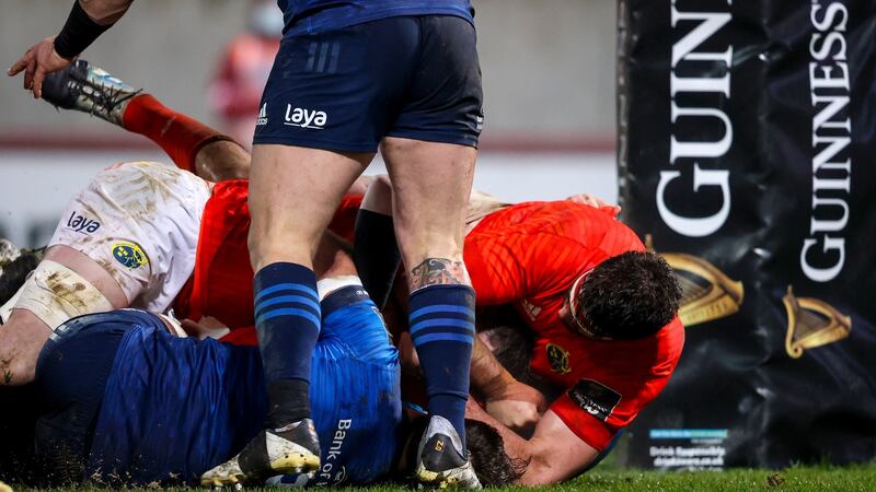 Tadhg Beirne scores Munster’s first-half try against Leinster. Photograph: Dan Sheridan/Inpho