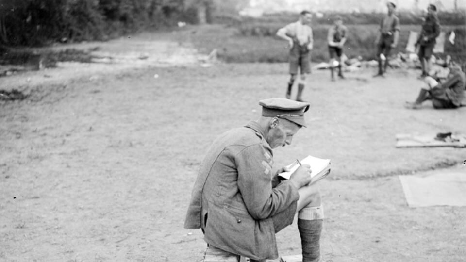 Members of the 2nd Leinsters at rest in camp during the Battle of Passchendaele. Officers often wrote letters to the relatives of soldiers who were killed, praising the soldier regardless of the reality of his service or his death. One proud woman published a letter written to her by an officer of the 9th Royal Irish Rifles. The officer later wrote to his father: ‘My blood ran cold when I saw the balls I wrote Mrs Hill in print.’ (Courtesy of the Imperial War Museum, Q 6186)