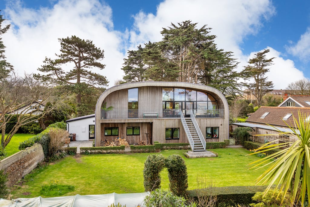 Ballynoe, 11 Claremont Road, Howth, Co Dublin