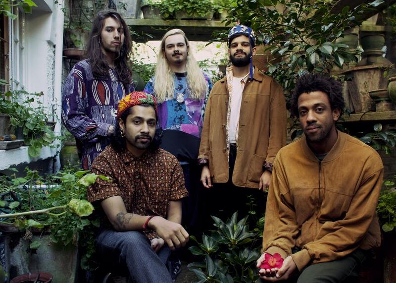 Flamingods