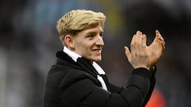 Anthony Gordon still smiling back at Everton fans despite move to Newcastle