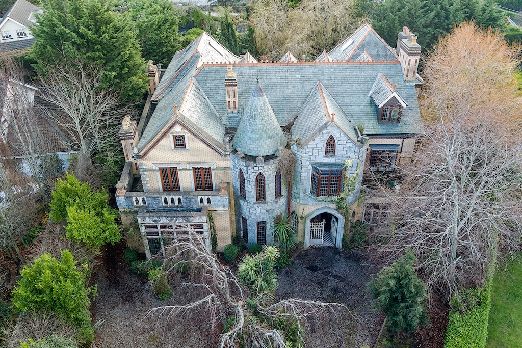 Estate agents describe the property as being arranged over a basement with three upper floors beneath a pitched roof