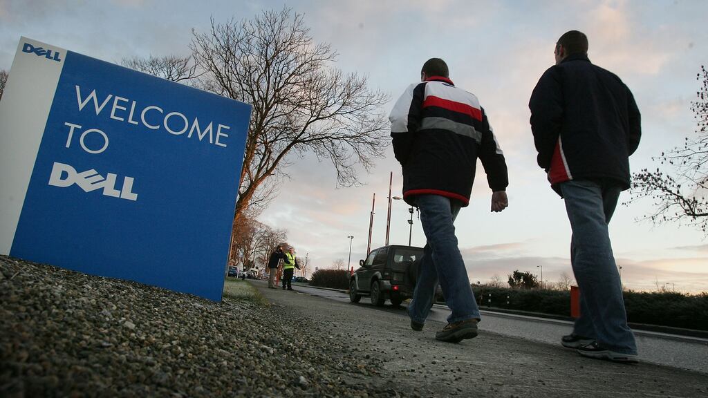 Dell is in talks to combine with EMC, in a deal that would help the companies cater to more customers and cope with a slowdown in demand for computers and storage equipment.