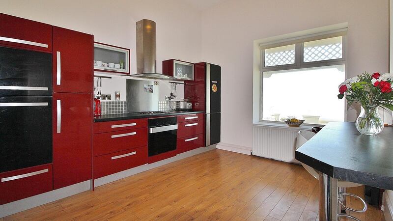 Gilmoss 42 Strand Road, Sutton, D13