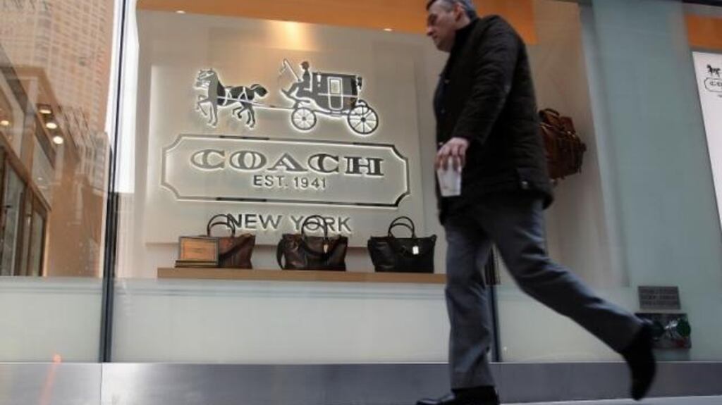 Coach’s net sales jumped 15 per cent to $1.15 billion (€1.02 billion) in the quarter ended on July 2nd, but missed the average analyst estimate of $1.17 billion.