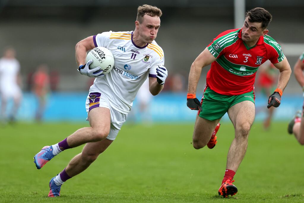 Kilmacud Crokes' Shane Cunningham competes with Darragh Conlon of Ballymun Kickhams during the Dublin SFC quarter-final in September. Photograph: Laszlo Geczo/Inpho