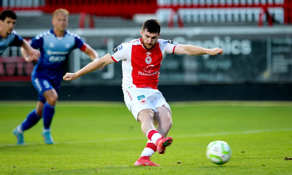 Aidan Keena scores a penalty for St Patrick's Athletic. Photograph: Ryan Byrne/Inpho