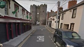 Houses evacuated in Drogheda after explosive device found