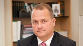 Council CEO accused of threatening to pull radio funding over coverage