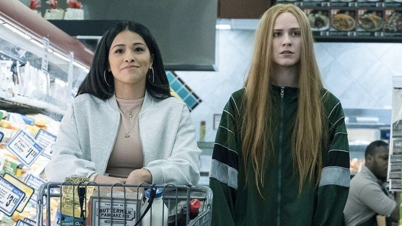 Gina Rodriguez and Evan Rachel Wood in Kajillionaire