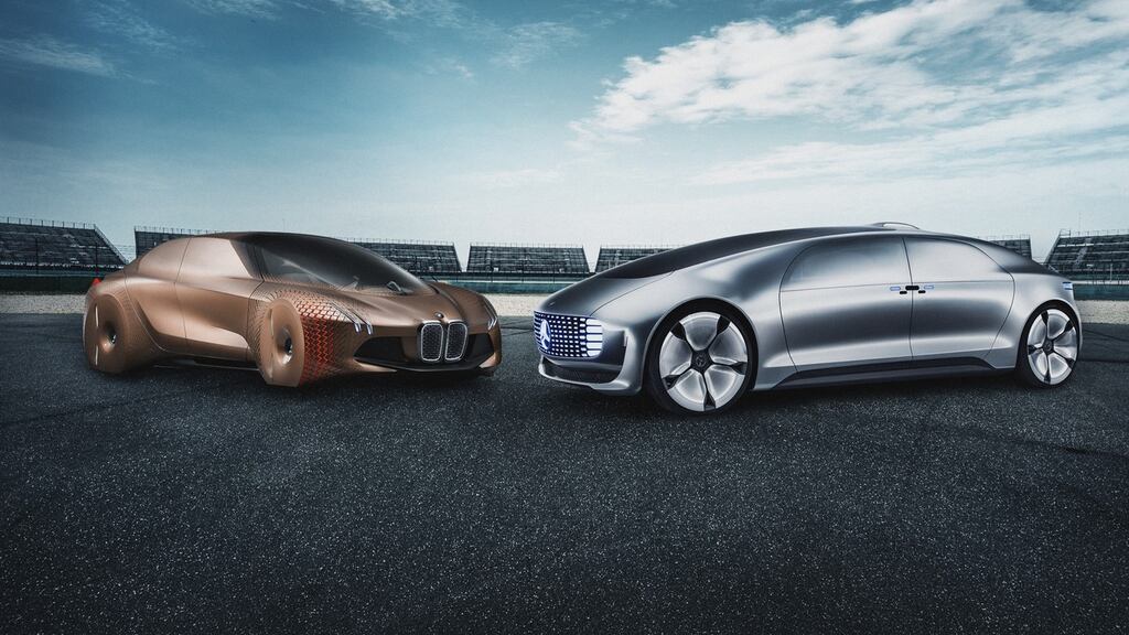 BMW and Daimler-Benz, the parent company of Mercedes, have announced plans to co-own a mobility services provision company. The as-yet-unnamed joint entity will offer users access to car-sharing schemes, taxi and ride-hailing services, parking, and electric car charging points.
