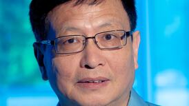 Closing the gap between prime numbers