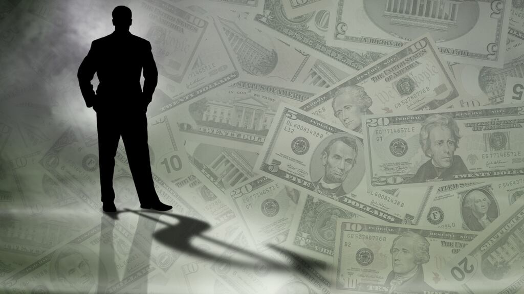 Dublin, home of Europe’s costliest banking meltdown, remains a hub for the sort of opaque operations that contributed to the global financial crisis, threatening risks that policy makers are seeking to stamp out.