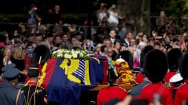 Queen Elizabeth: Crowds watch as city bends to weight of royal family