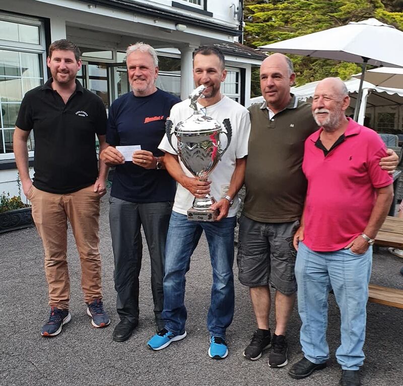 Munster angler Pawel Swistun (centre), winner of the Coolcower House three-day coarse festival on Inniscarra Lake.