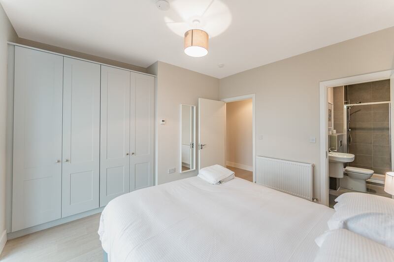 Bedroom with en suite