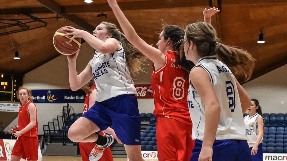 Avril Braham, Gael Cholaiste Mhuire A.G, in action against Maedhbh Hanlon, Colaiste Chiarain Leixlip. All-Ireland Schools Cup U16A Girls Final, Colaiste Chiarain Leixlip v Gael Cholaiste Mhuire. Photograph: David Maher/Sportsfile