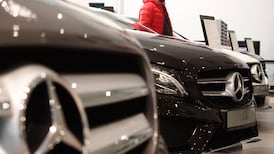 Mercedes-Benz recalling cars over airbag issue