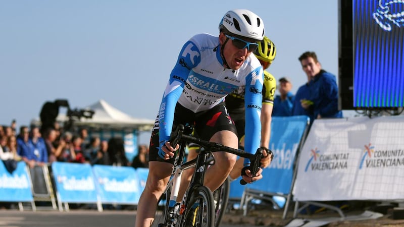 Dan Martin climbs to second in Portugal