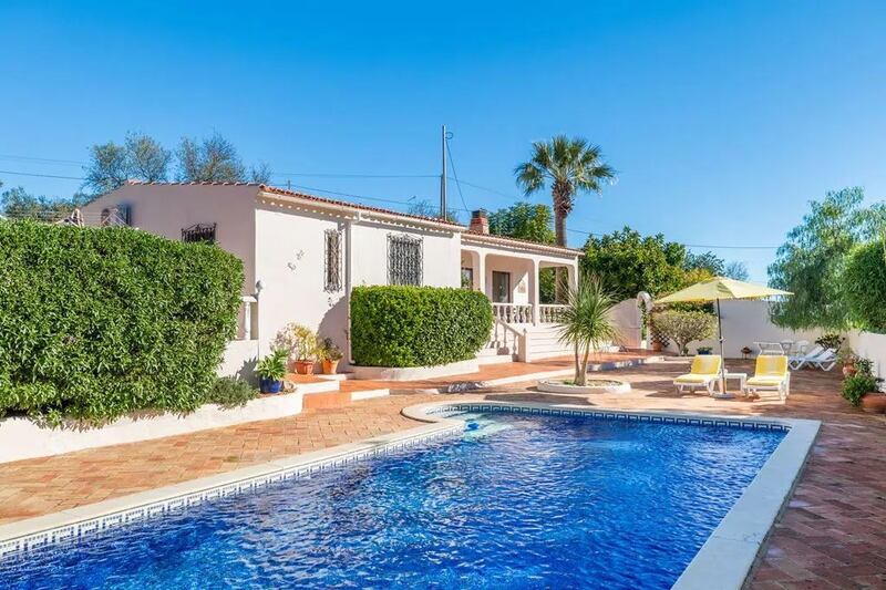 This Algarve villa comes with an outdoor swimming pool