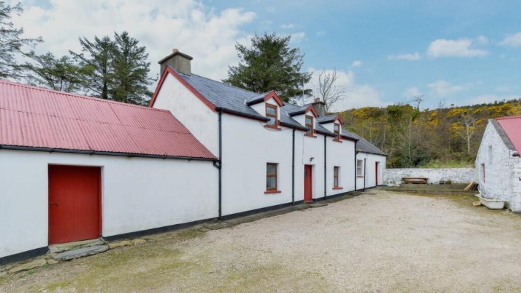 Country: Creeve, Rathmullan, Co Donegal