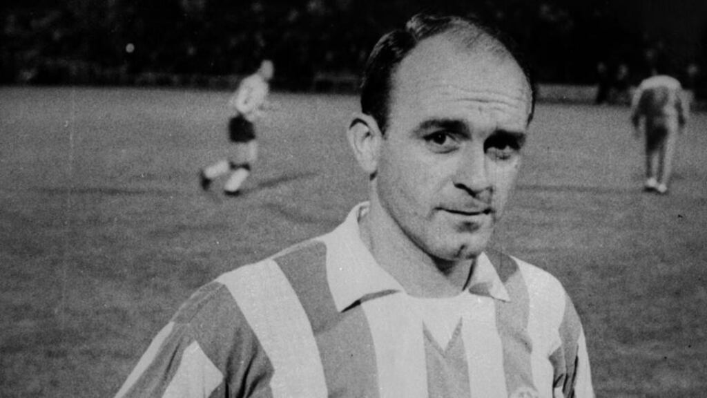 Alfredo Di Stefano, seen here on his debut for Espanyol after leaving Real Madrid in 1964, has died at the age of 88. Photograph: Central Press/Getty Images