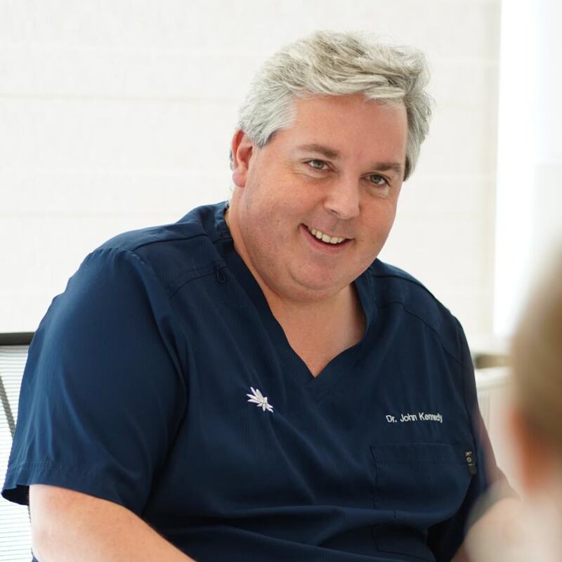 Dr John Kennedy of Thérapie Fertility