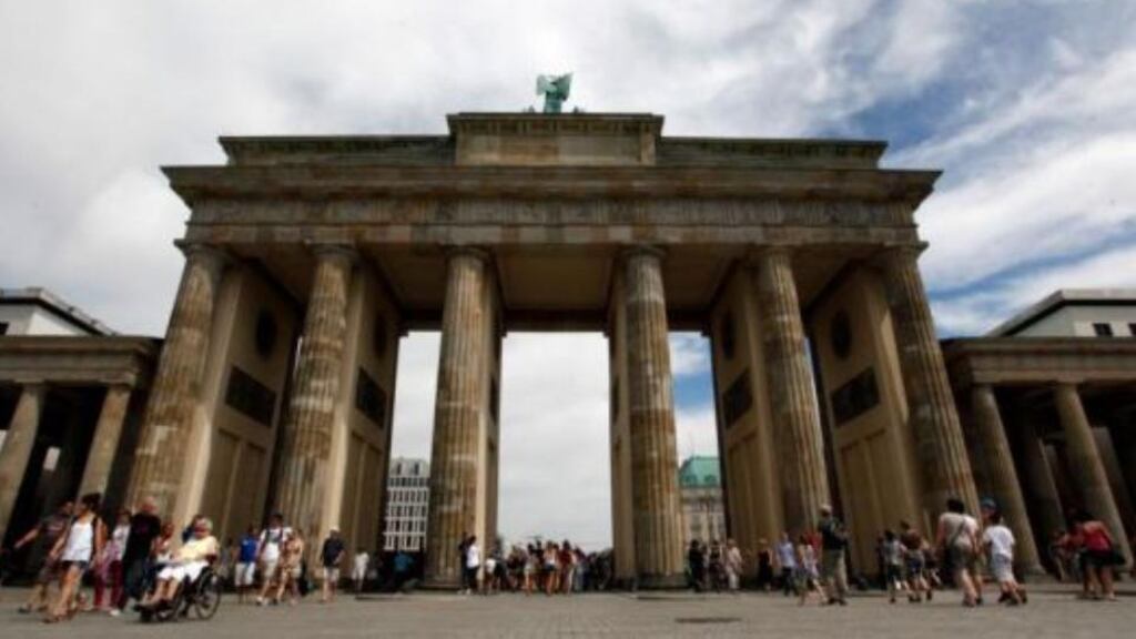 The monthly data for German retail sales in May was revised down to a rise of 0.7 per cent from a previously reported increase of 0.9 per cent.