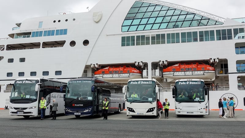 Buses are pre-booked by cruise ships to take passengers on day-trips; Glenveagh National Park, Glencolumbkille and Donegal town are all popular destinations from Killybegs