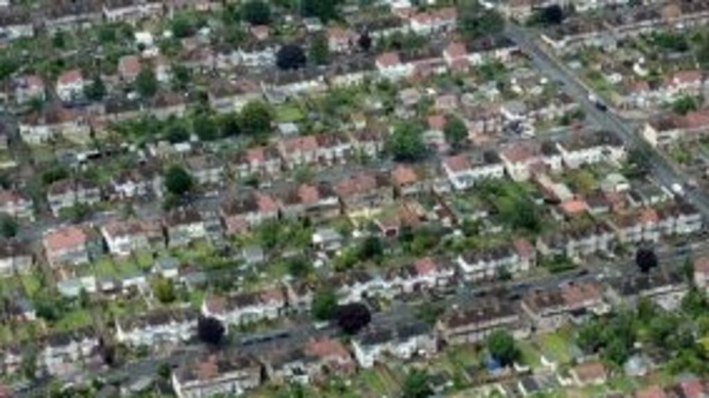 The value of mortgages taken out by first-time buyers actually slipped on an annual basis in the final quarter and a fall in mortgage approvals suggest the trend will continue