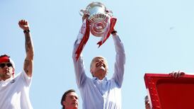 Arsene Wenger agrees deal to stay at Arsenal until 2017