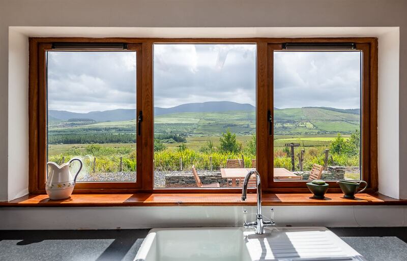 The cottage, extending to 198sq m (2,130sq ft) with a C1 Ber, has uninterrupted panoramic views of its beautiful surroundings.