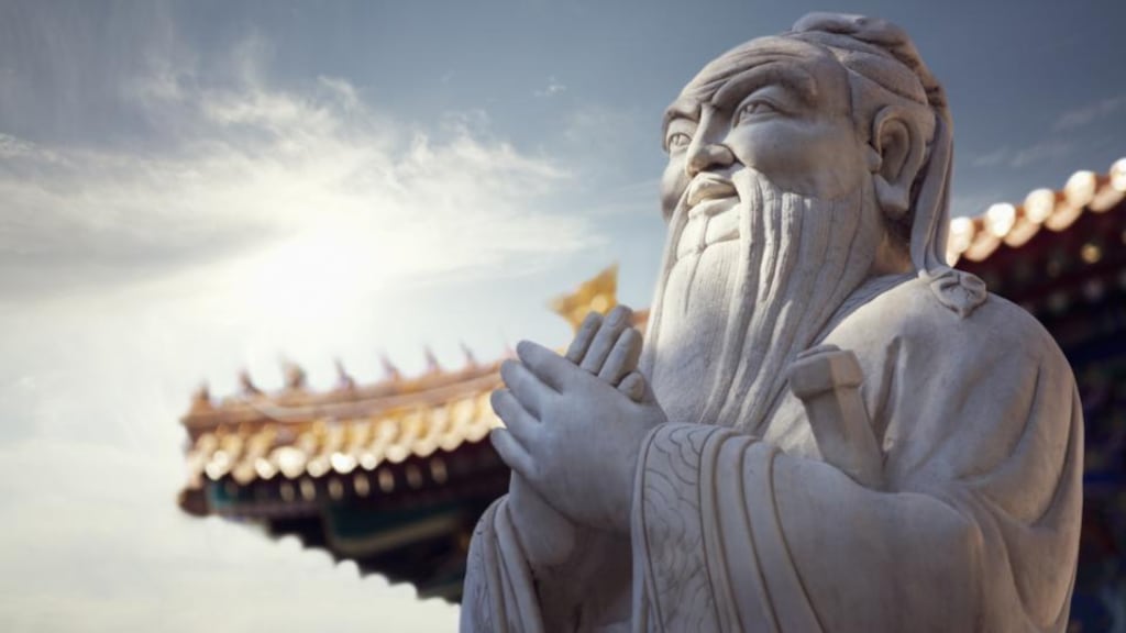 Statue of Confucius