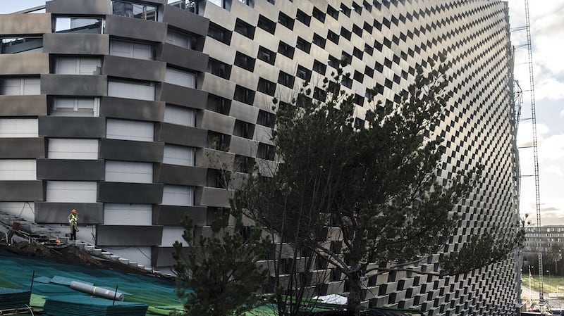 Amager Bakke / Copenhill – the artificial ski slope and recreational hiking area which opens in 2019, built on top of the new waste management centre.