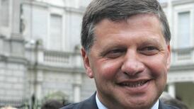 Vexed politicians dismayed with mobile phone coverage