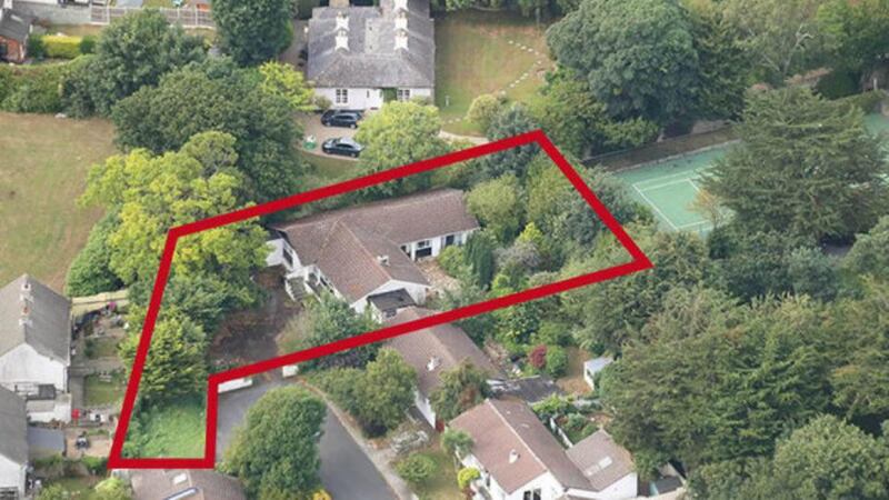 The site at 4 Oakton Court in Ballybrack extends to 0.3 acres and contains a large derelict bungalow