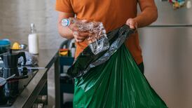 Can rinsing yoghurt cartons actually make a difference?