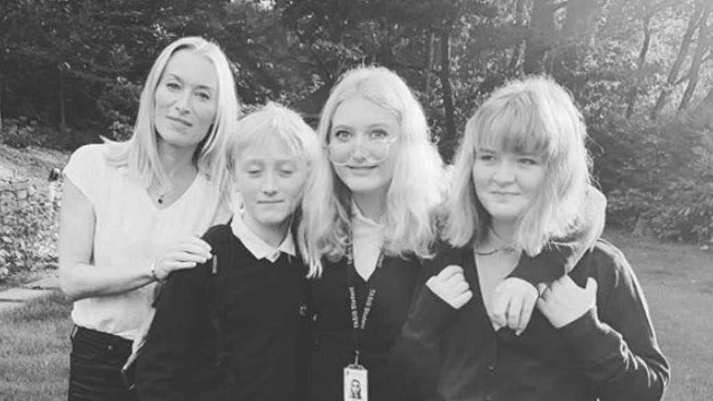 Victoria and her three children.